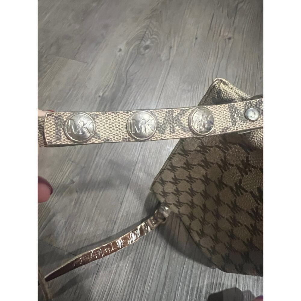 Michael Kors Belt bag - Picture 7 of 9